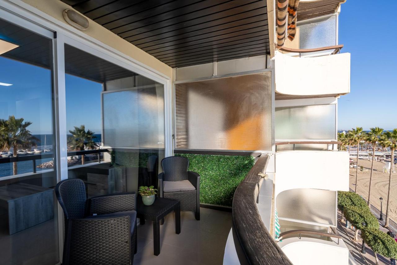 Beachfront Studio With Stunning Sea Views Marbella Exterior photo